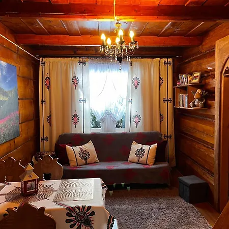 Pod Kogutkiem Na Dolinie *