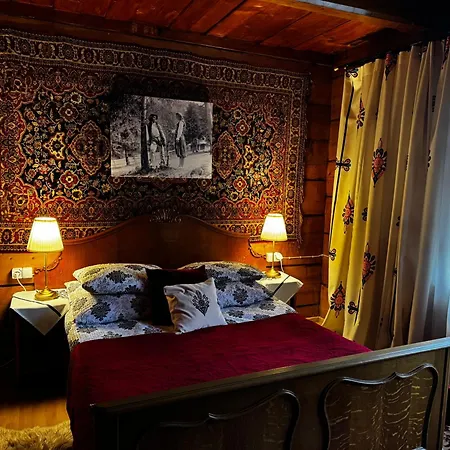 Pod Kogutkiem Na Dolinie Chalet